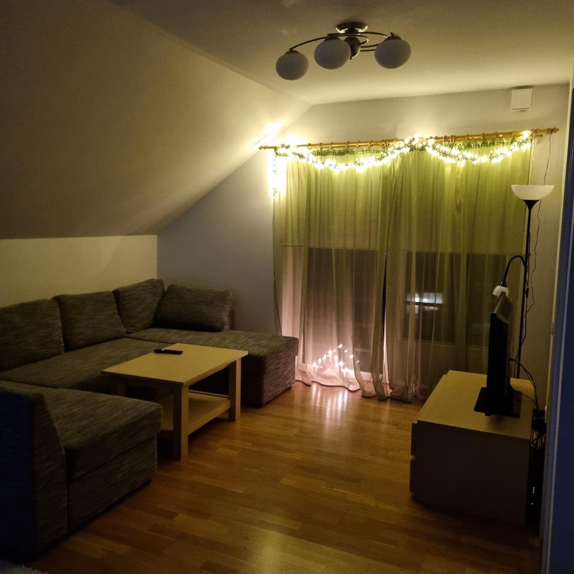 Juuli Apartament Kuressaare Buitenkant foto